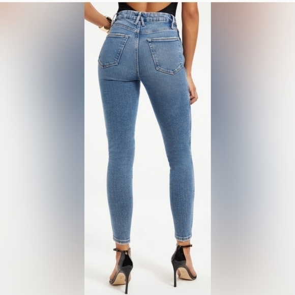 NWT GOOD AMERICAN GOOD CURVE SKINNY CROP - Picture 6 of 11
